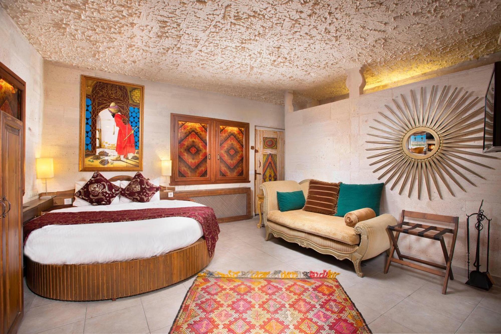 Cappadocia Fairy Chimneys Selfie Cave Hotels - Special Class Uchisar Exterior photo